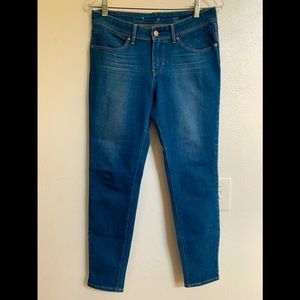 Levi’s Mid Rise Skinny Stretch Jeans